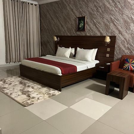 Posh Hotel And Suites Victoria Island Lagos Eksteriør bilde