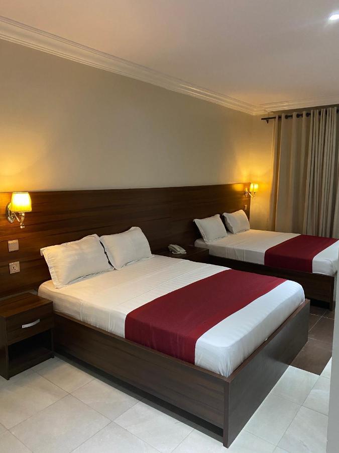 Posh Hotel And Suites Victoria Island Lagos Eksteriør bilde