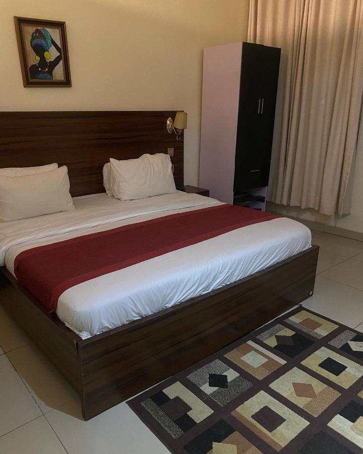 Posh Hotel And Suites Victoria Island Lagos Eksteriør bilde