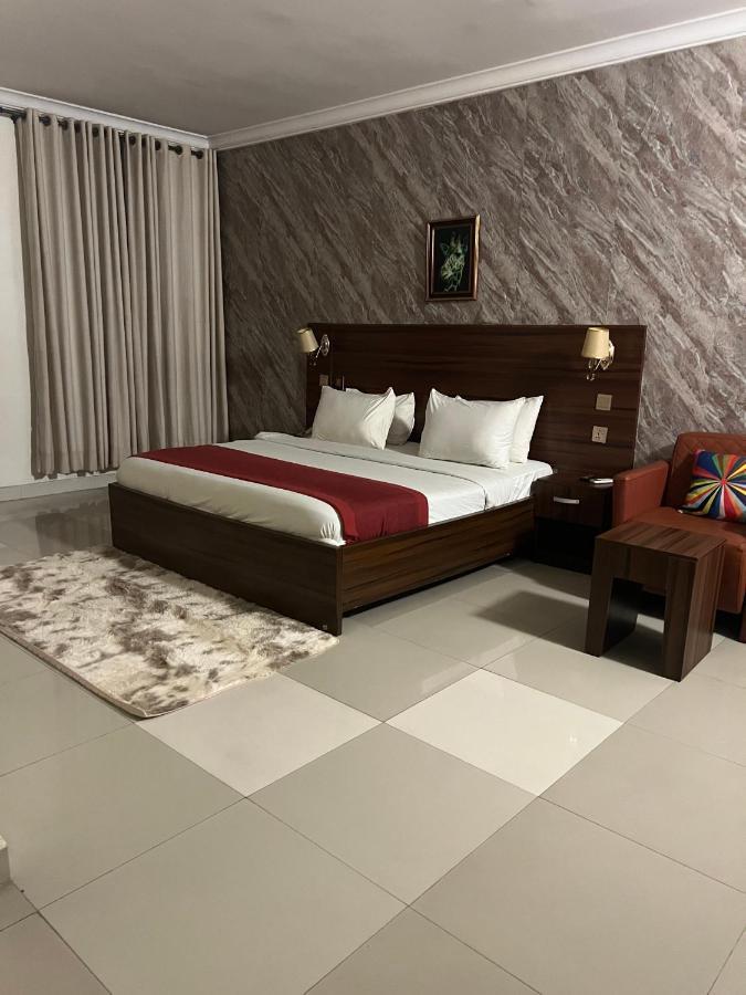 Posh Hotel And Suites Victoria Island Lagos Eksteriør bilde