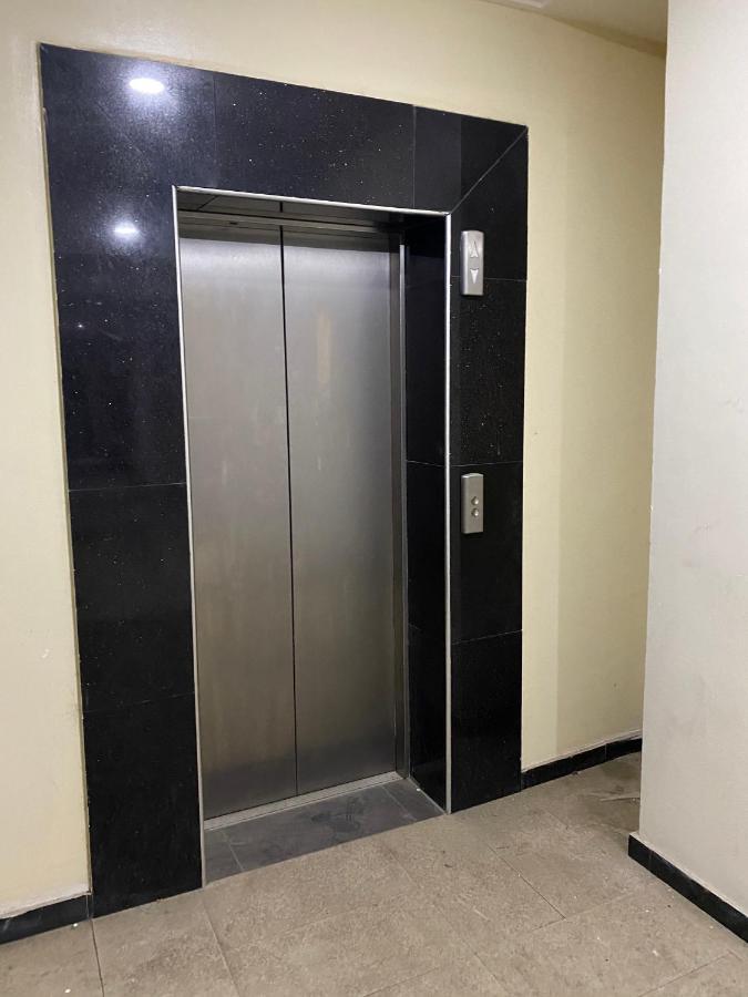 Posh Hotel And Suites Victoria Island Lagos Eksteriør bilde